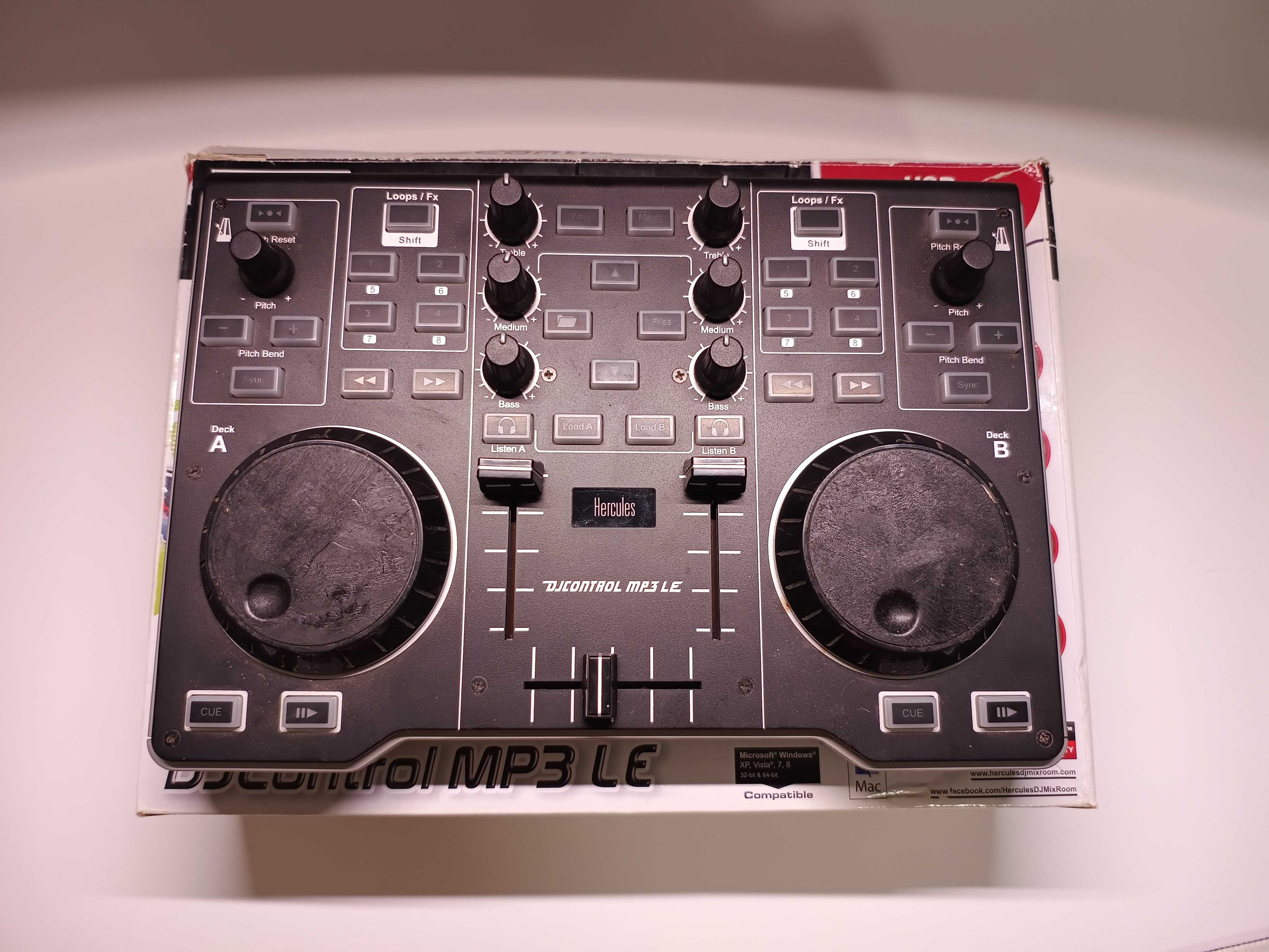 Consola DJ Hercules DJ Control MP3 LE