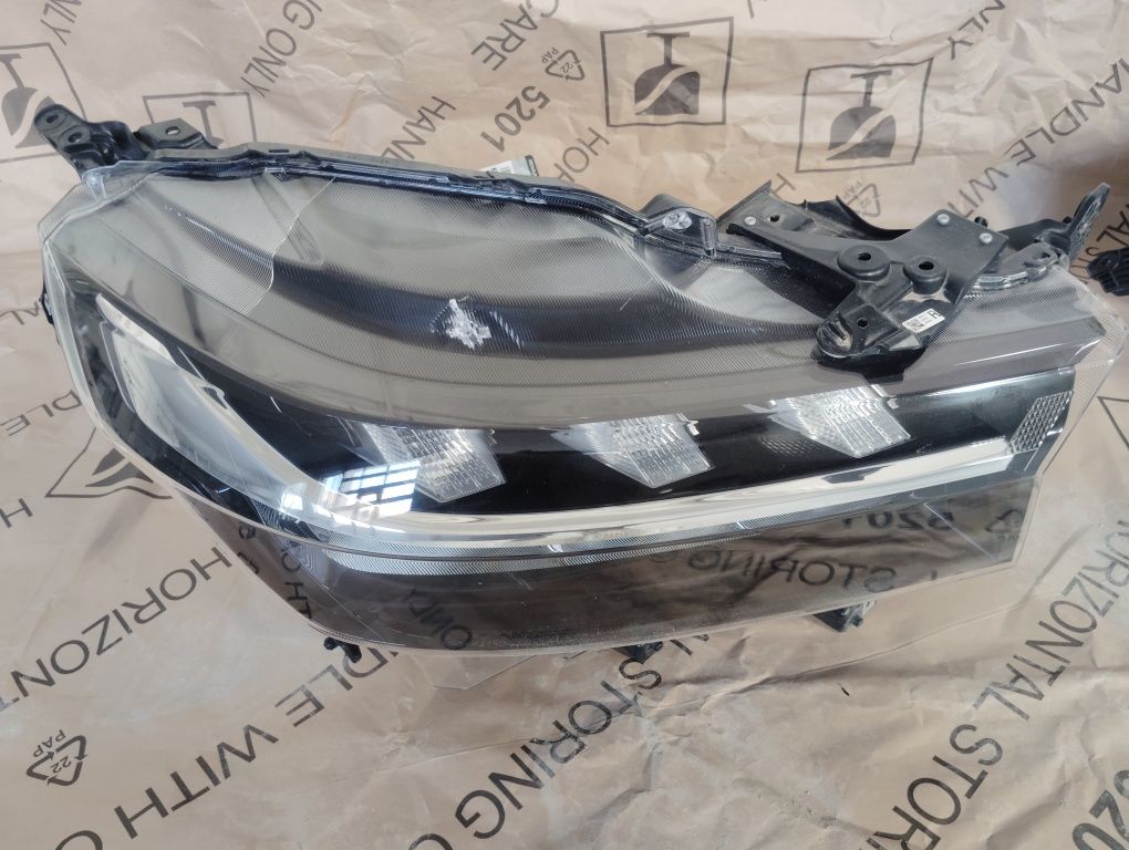 Set farfurii Suzuki s cross
