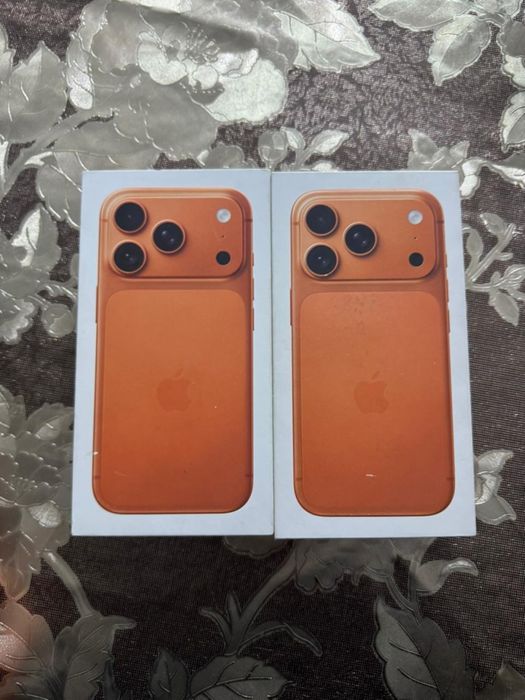 Apple Iphone 17 Pro Orange 256 GB