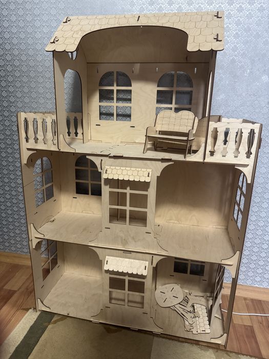 Кукольный домик собранный