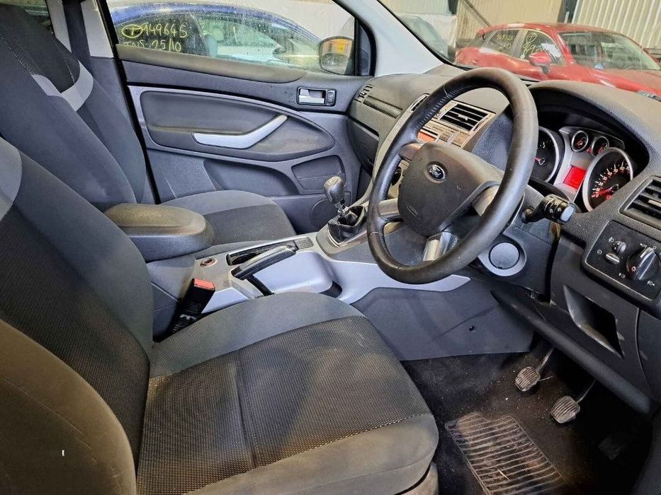 Far dreapta Ford Kuga 2010 SUV 2.0 TDCI QXBA