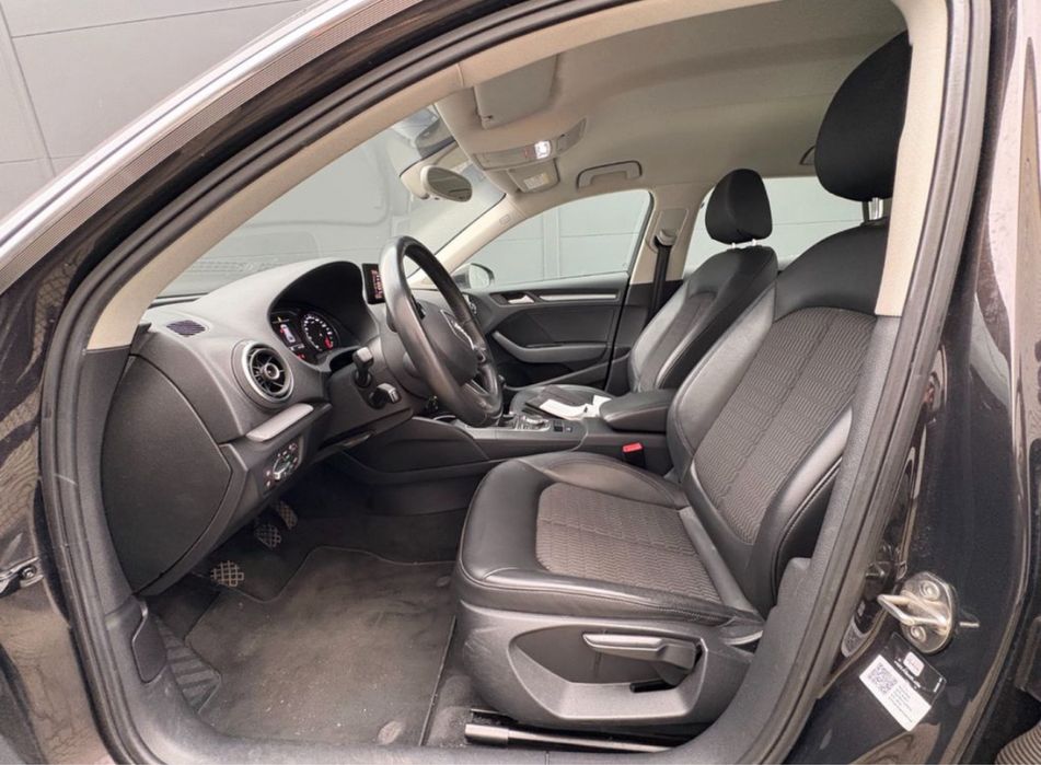 Audi A3, 1.6TDI, manual