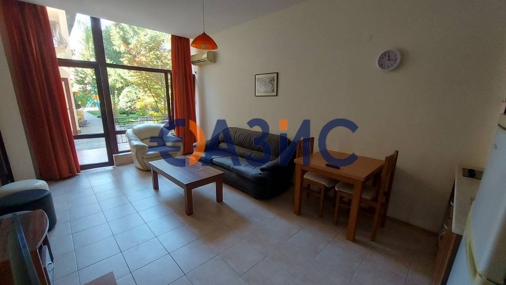 Продава се Двустаен апартамент в к.к. Слънчев бряг - 51 кв.м за 1236 €/кв.м - Снимка #4