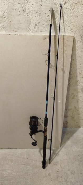 Въдица Токоз Отава 260см с макара Leeda