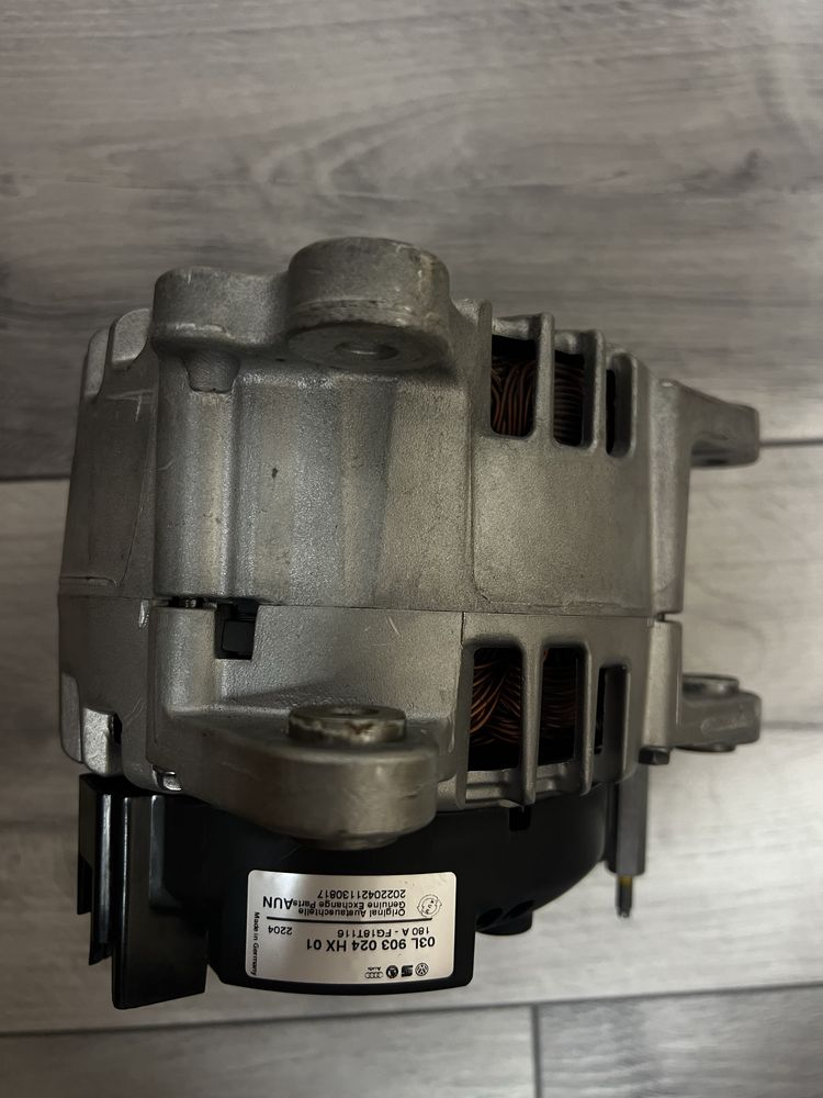 Alternator VW Passat b6 crafter cc transporter skoda II NOU