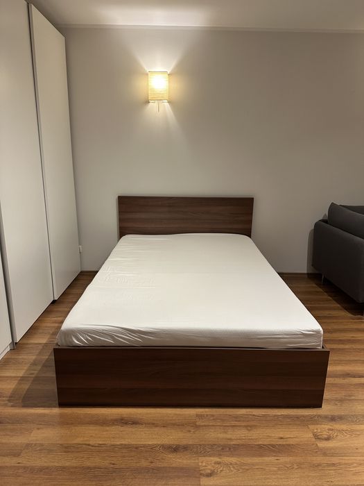 Pat 140x200 Mobexpert cu ladă depozitare