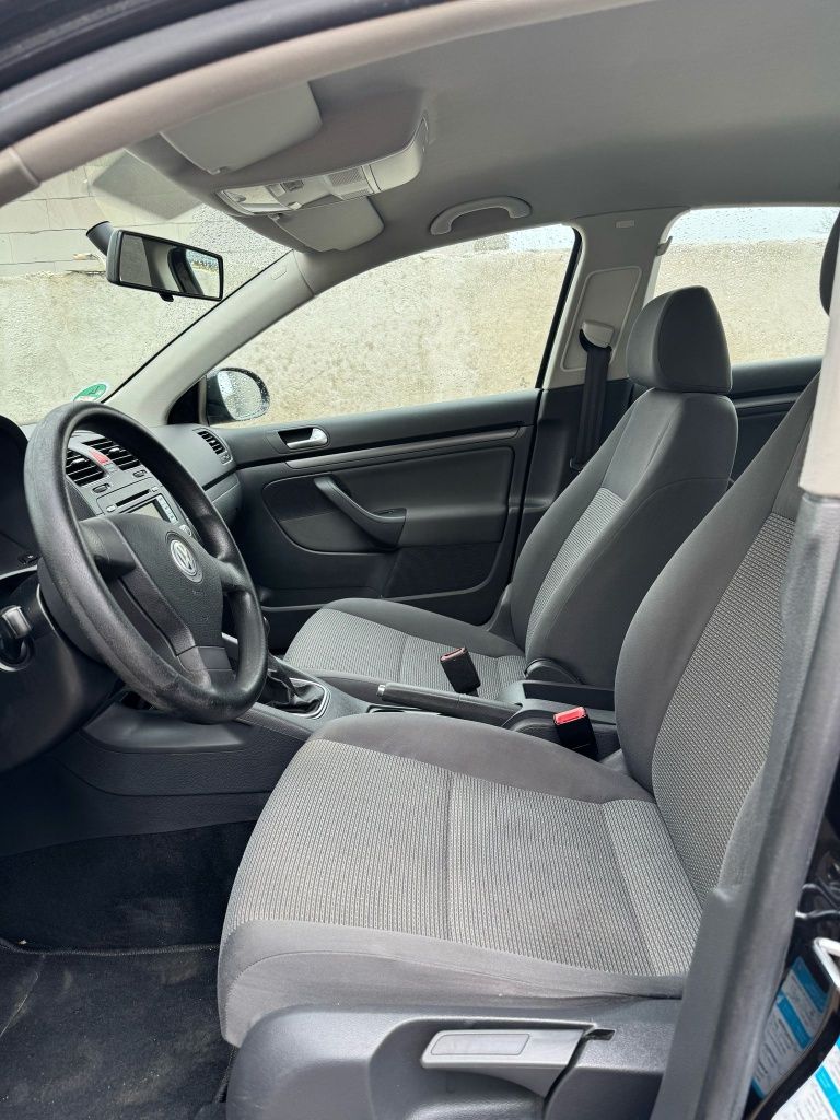 Volkswagen Jetta 1.6