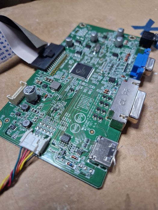 Power Supply 715G8516-P03-000-001M si Main board 715G8715-M0C-B00-004K