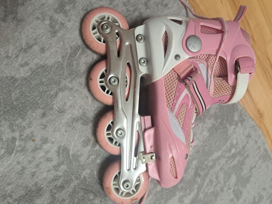Продавам детси  ролери за момиче размер 36-37