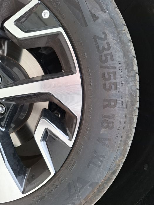 Continental 235/55 R18 V XL EcoContact 6