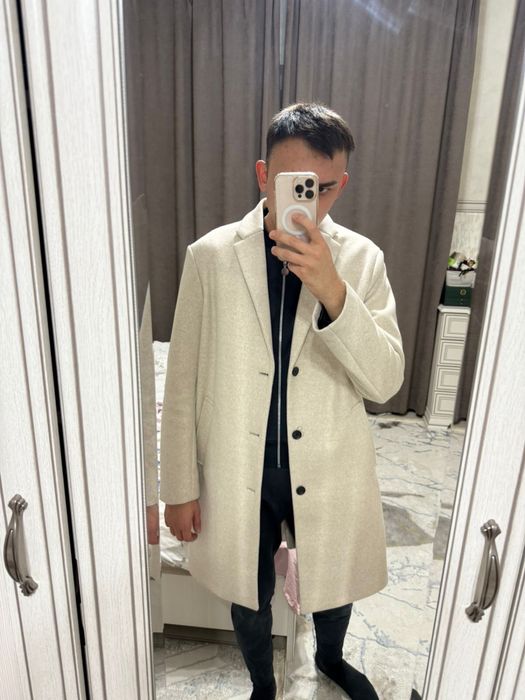 Продам мужское пальто Zara новое