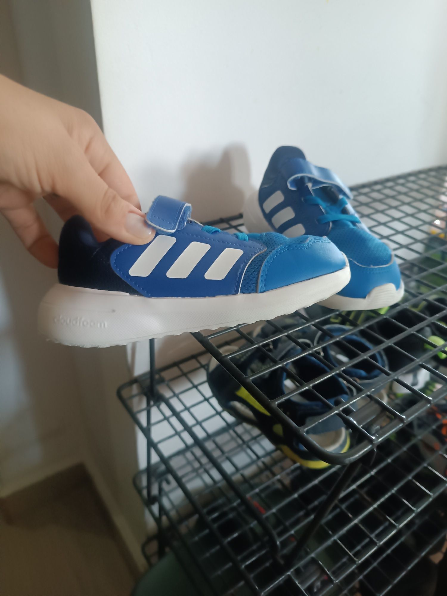 Adidași adidas 25.5 copii
