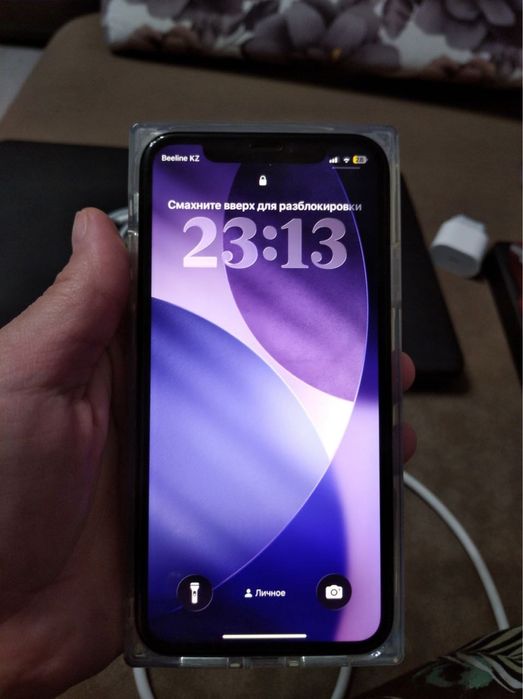 Продам iphone 11/64 white