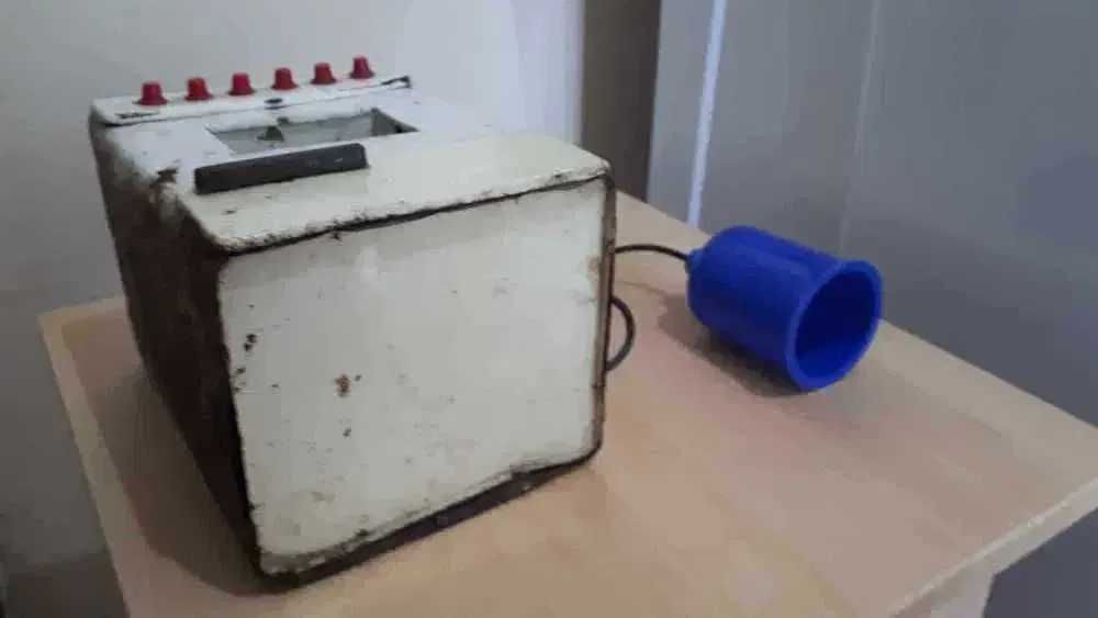 Jucarie fabricata din tabla Aragaz anii 60