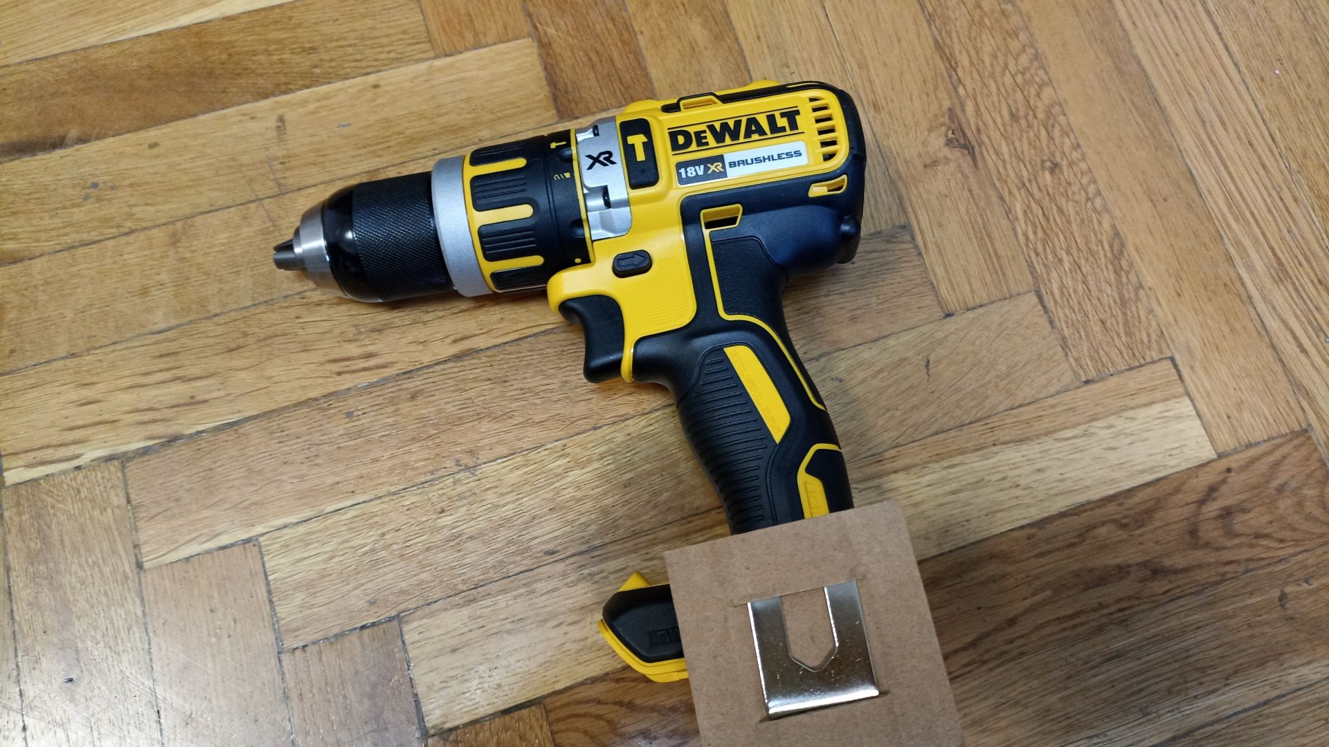 DCD-795, nou/originala-DeWALT Cehia, fara accesorii.