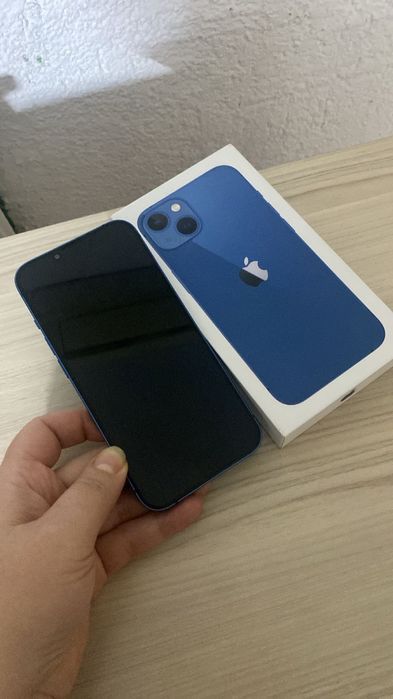 Айфон 13 продаю