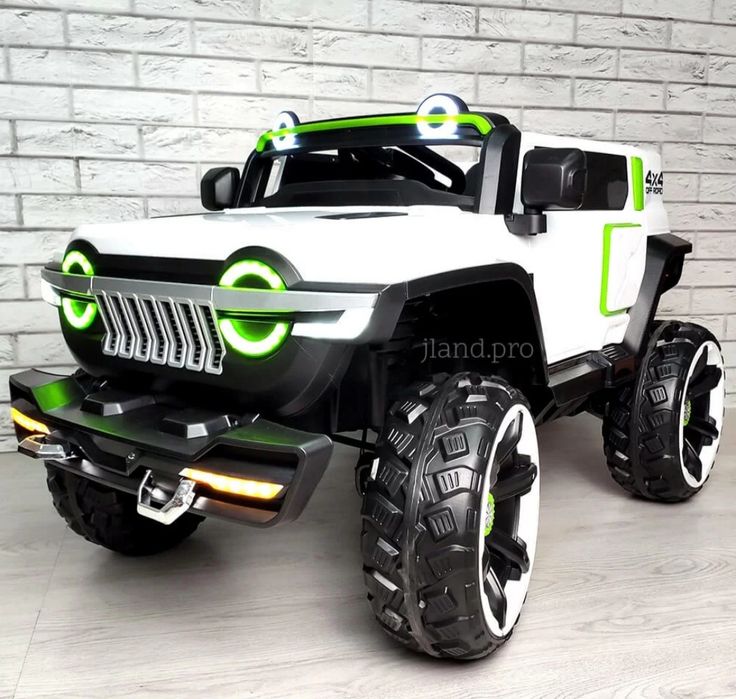 Детский электромобиль