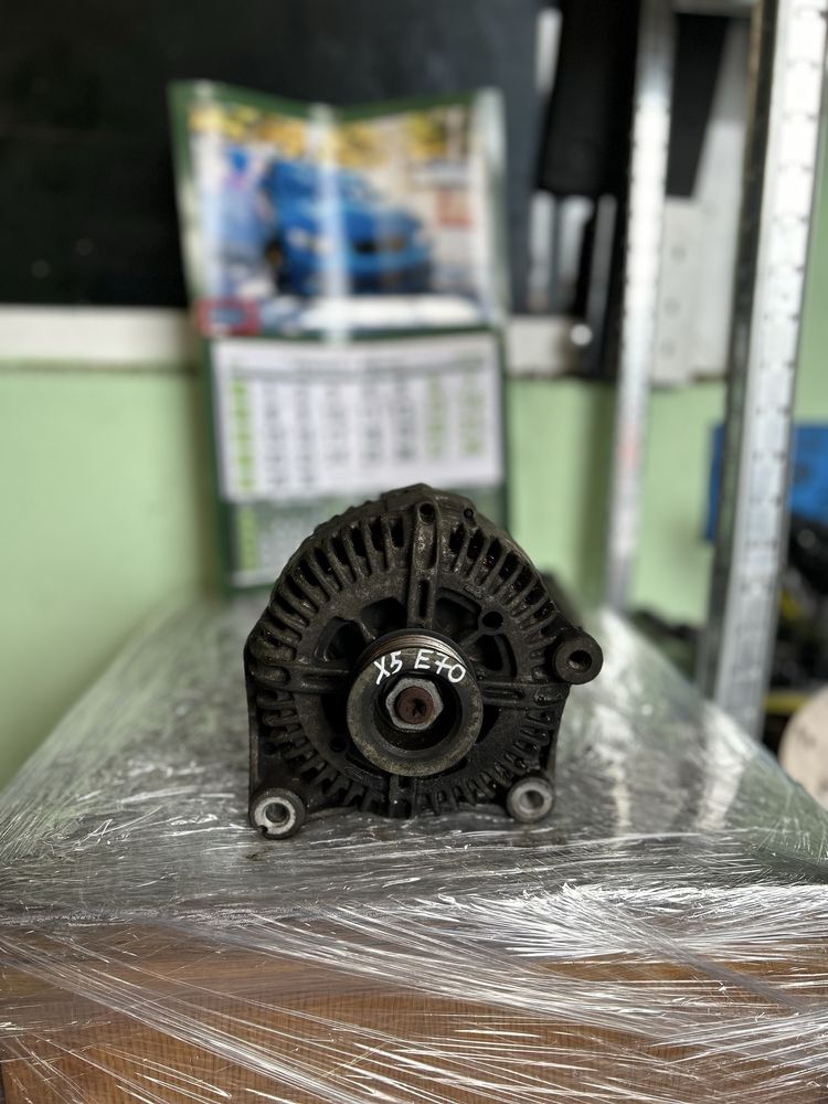 Генератор BMW X5 E70 3.0d 3.0sd alternator бмв х5