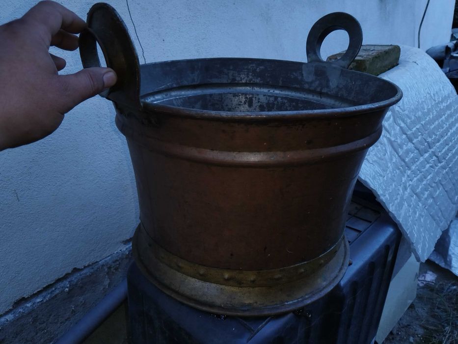 Oala mare ceaun de cupru anii 1800 de colectie v