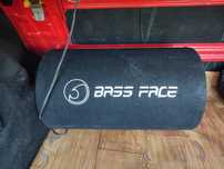 De Vânzare: Subwoofer Bass Face BASS10.1 - Putere și Sunet de Calitate