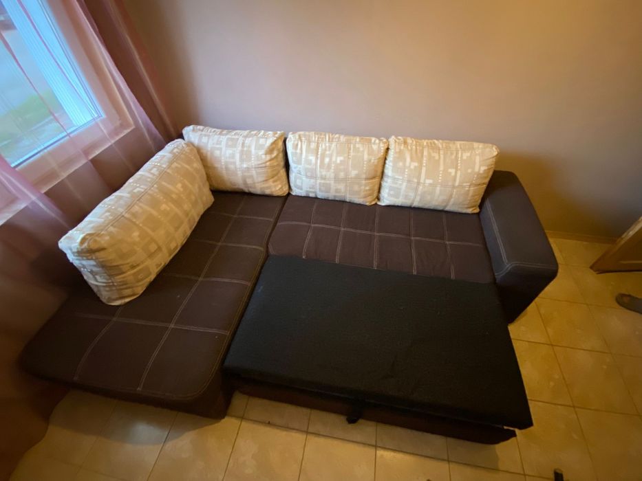 Ъглов разтегателен диван