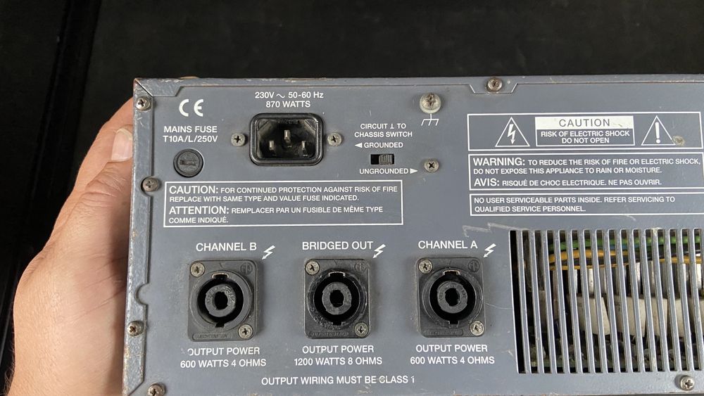 Amplificator/ Putere EV Q66