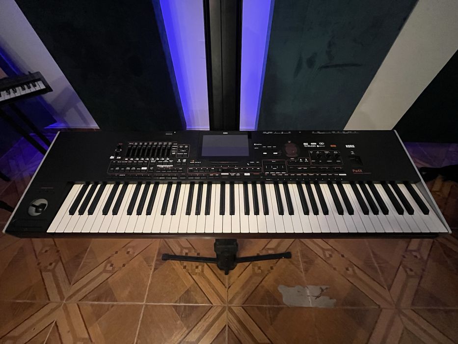 Korg PA4x International