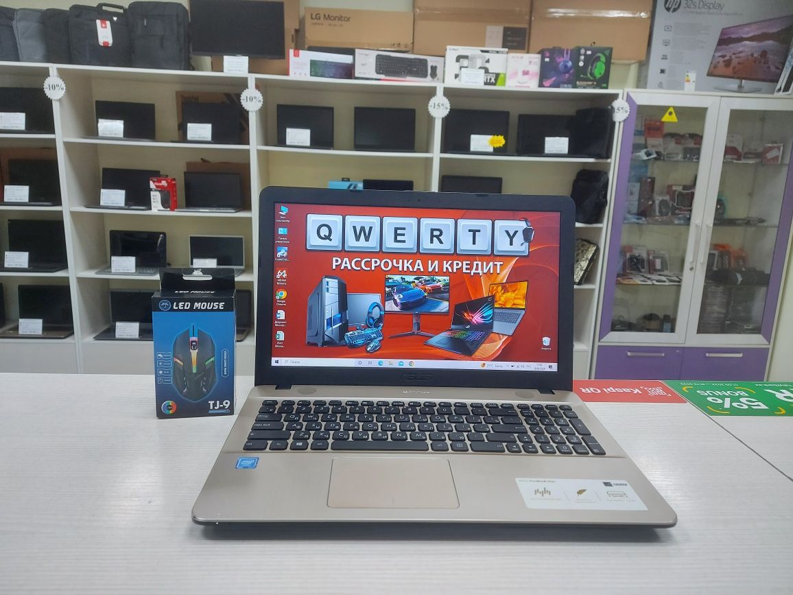 Идеал Asus (4 ядра, 240 Gb SSD, 4 Gb DDR4)