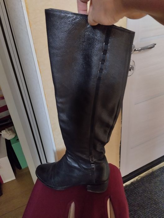 Продам осенние сапоги чистая кожа