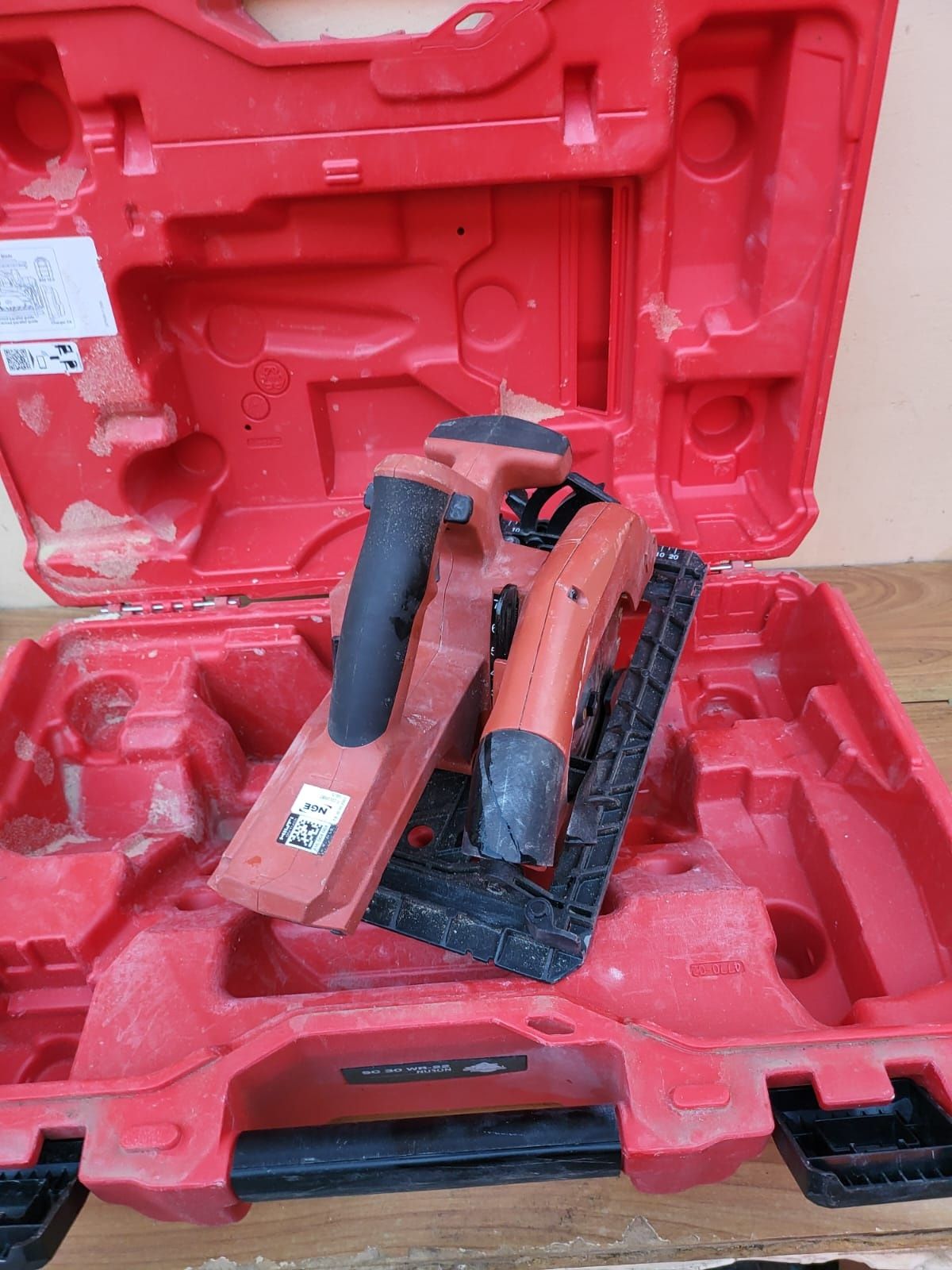 Fierăstrău circular Hilti nuron SC 30WR-22