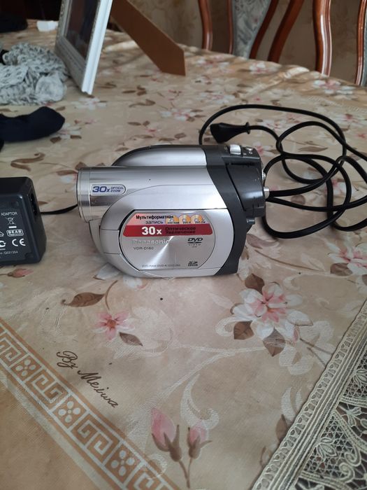 Продам видеокамеру