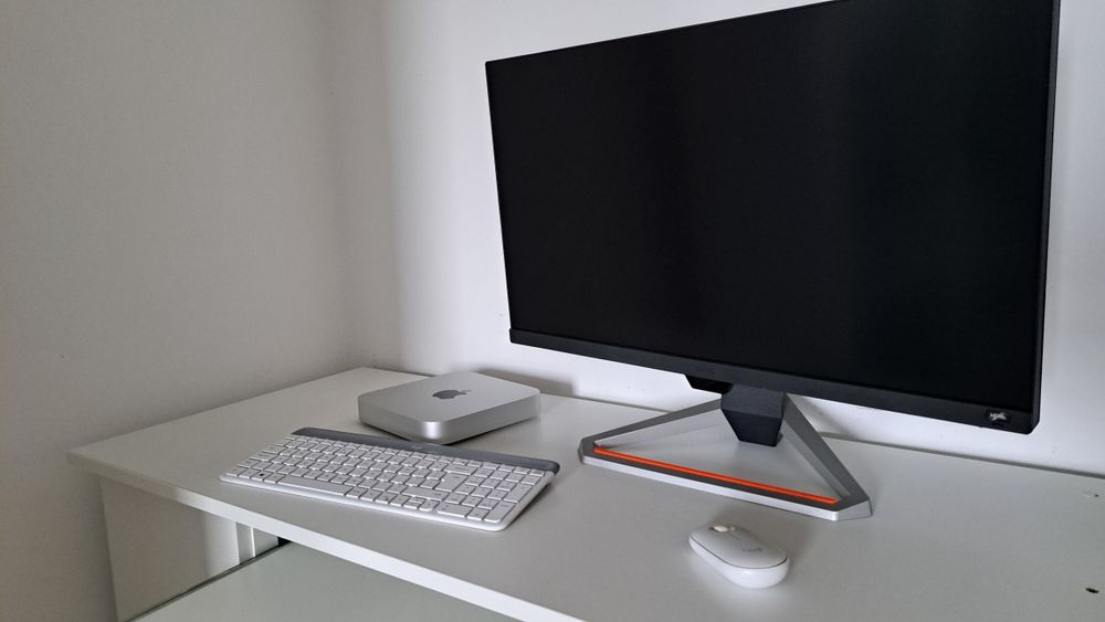 Sistem Apple MacMini M1, monitor inclus