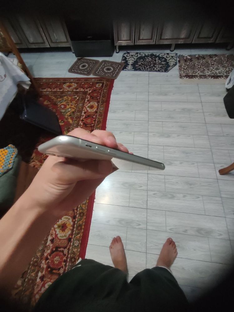 iphone 11 sotladi 73% yomks