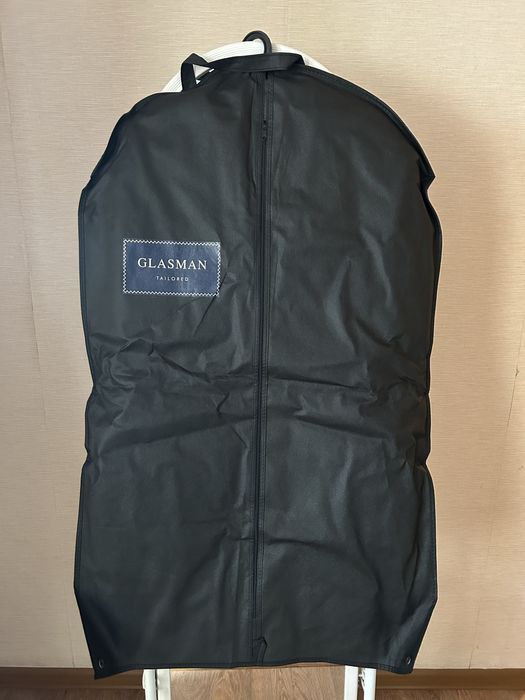 Мужской костюм Glasman.
