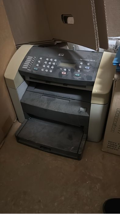 принтер 3015HP (2шт), CanonPixma ip622 (1шт) new, монитор Samsung (2)