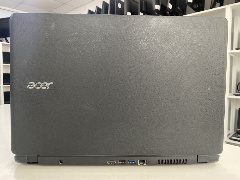 Ноутбук для офиса Acer - Core i5-6200U/4GB/SSD 128GB