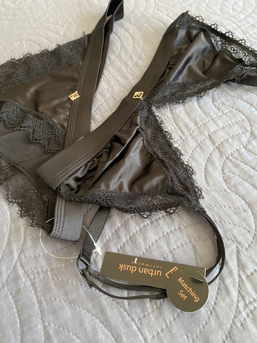 Чисто нов сет черно бельо Urban Dusk S