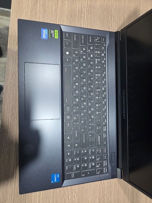 Продается Ноутбук Thunderobot