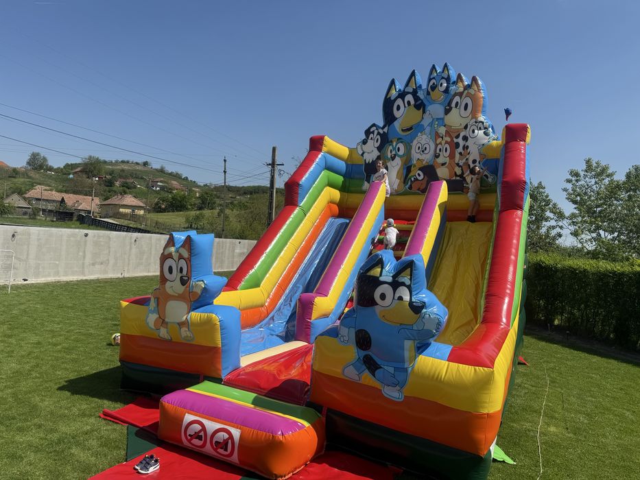 Tobogane medii de închiriat, 7m lungime, 4,5m lățime, 6,2m înălțime