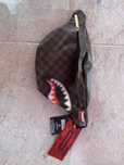 Мъжка чанта Sprayground