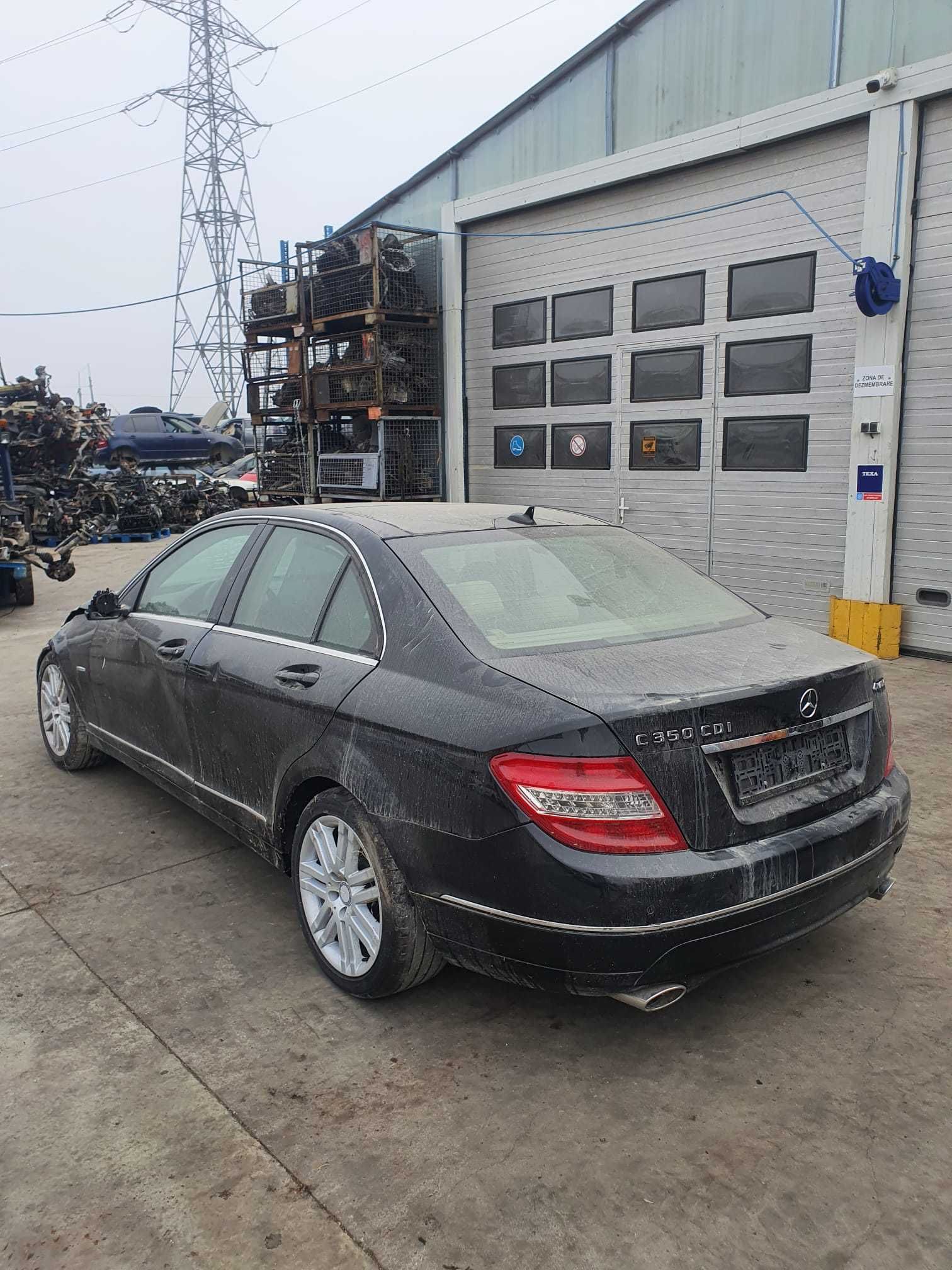 Mercedes c350  w204 cod motor 642832 AN 2010 Dezmembrez/Dezmembram