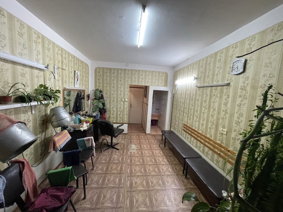 chlonzor 19 bozorchada srochna sotiladi