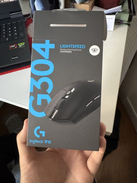 продам мышку logitech g304