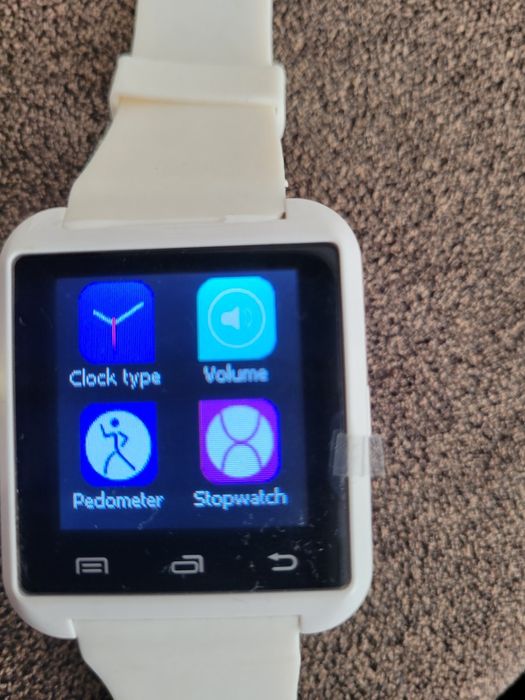 Ceas smartwatch cu touch-screen