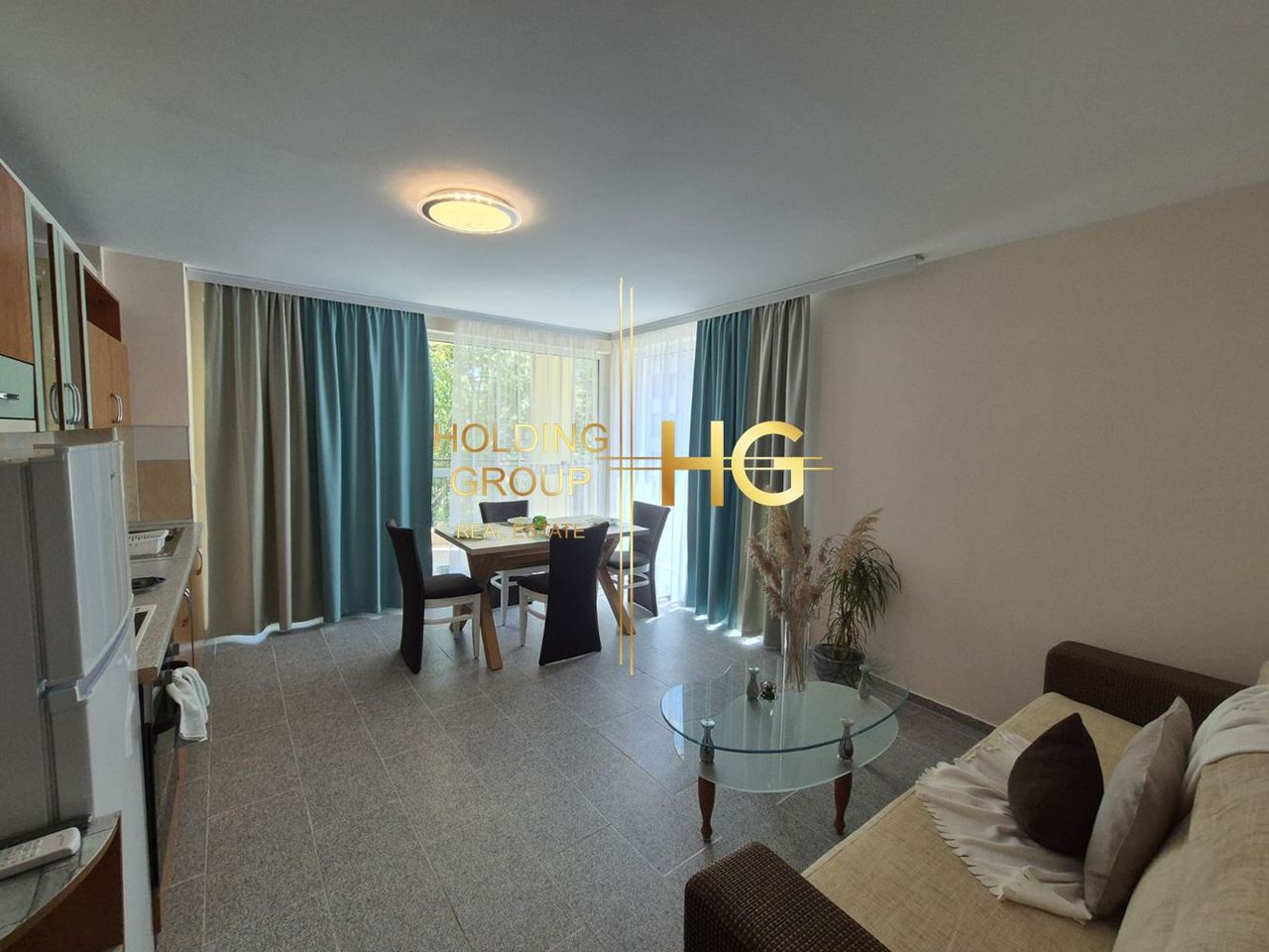 Продава се Тристаен апартамент в с. Кранево, Област Добрич - 71 кв.м за 1353 €/кв.м - Снимка #6