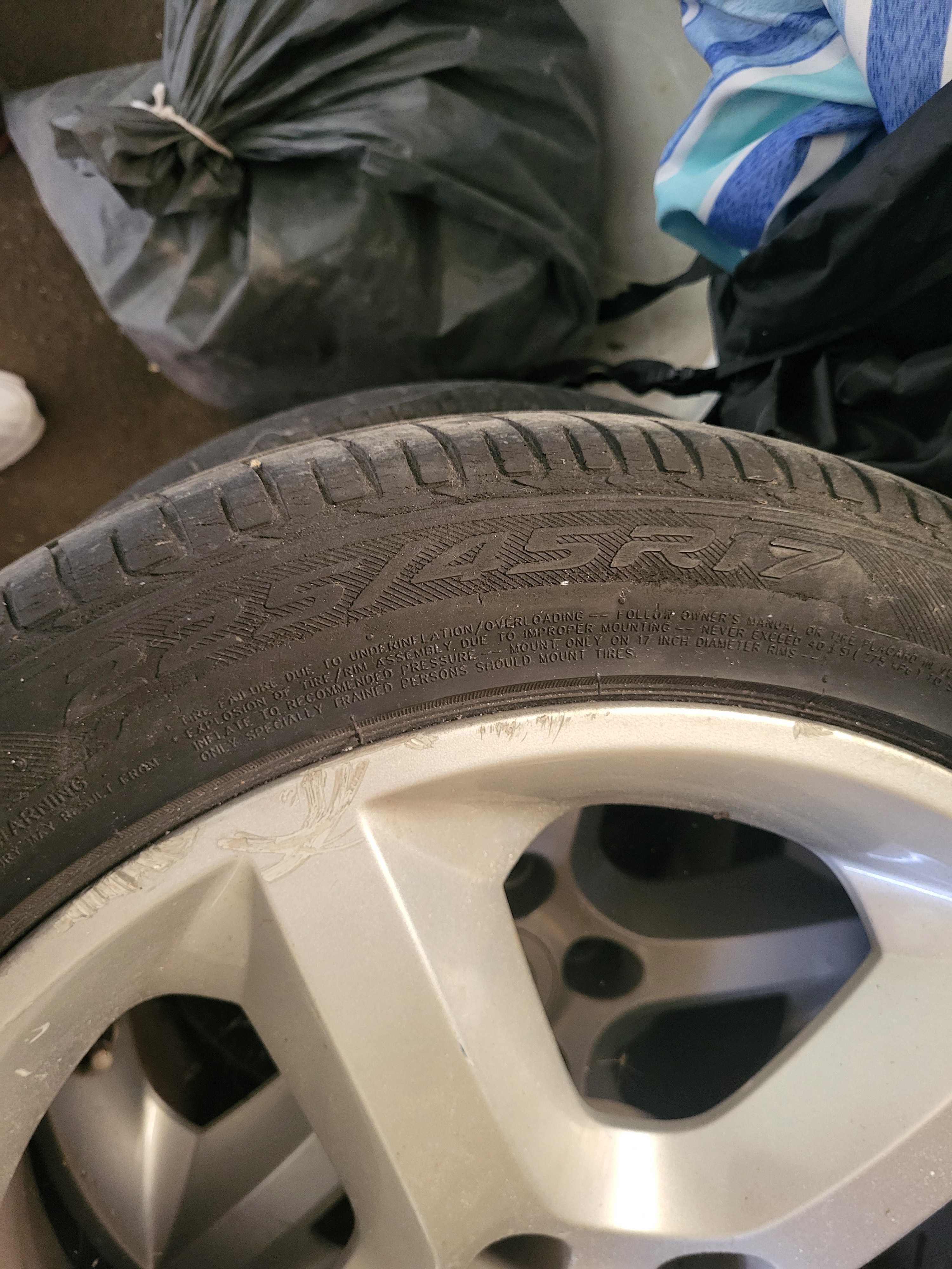 5x110/17 Opel Vectra Astra Zafira 5х110/17 Опел Fiat

300 лв.