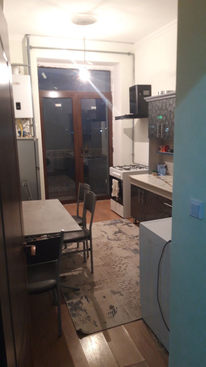 Ижарага квартира берилади!