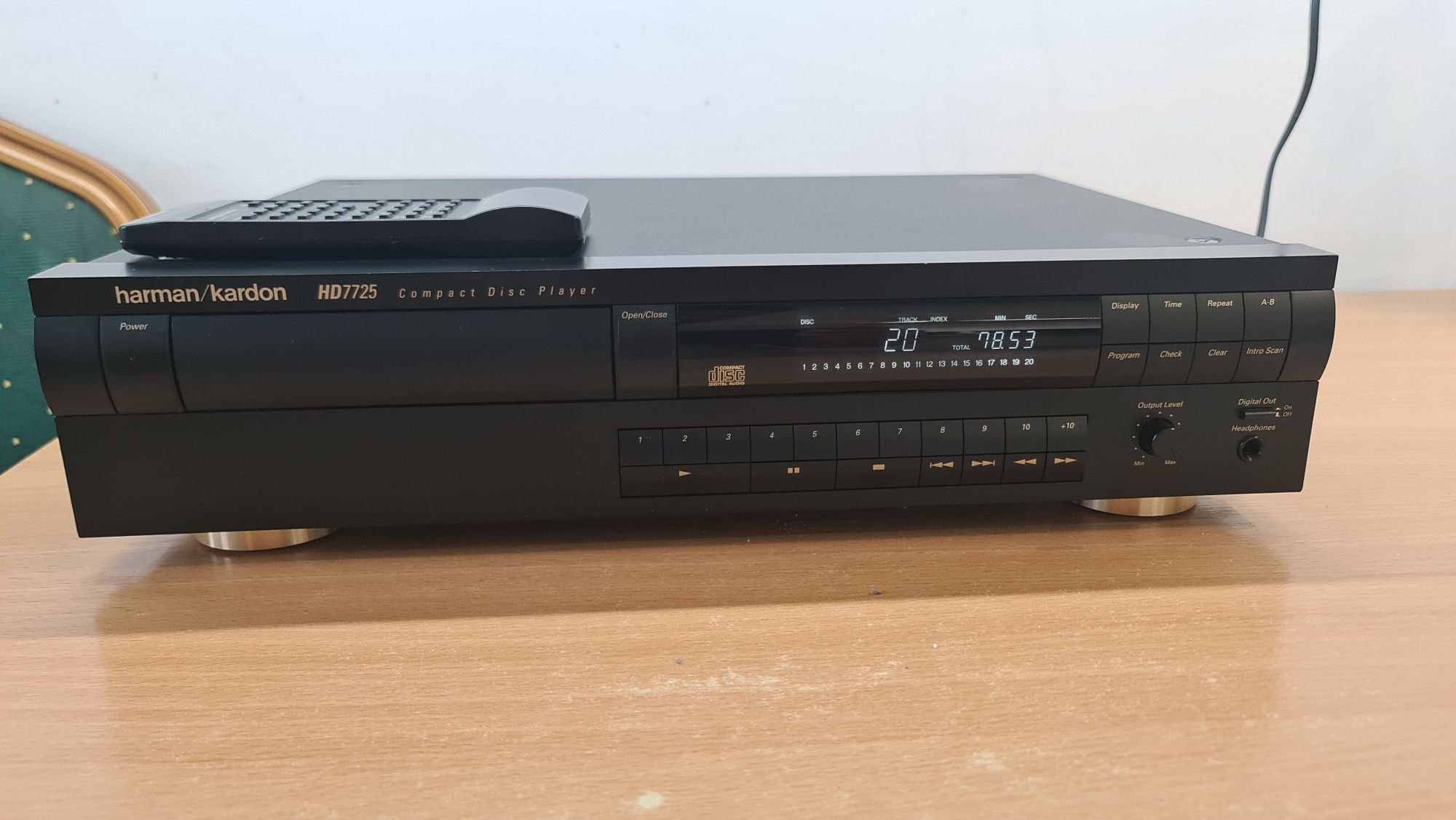 Cd player Harman/Kardon HD7725 highend