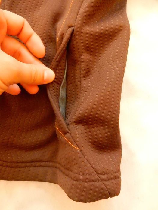 Jacheta Salomon Acti-Lite. Marime XS. Dimensiuni exacte.