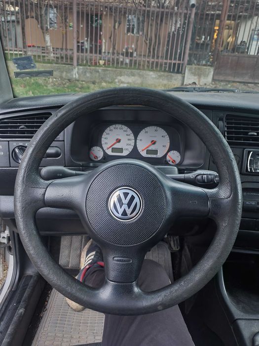 VW Golf 1.9tdi GT